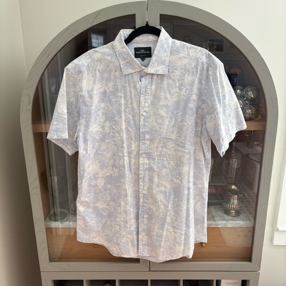 Rodd & Gunn Light Blue Floral Men's Shirt - XL